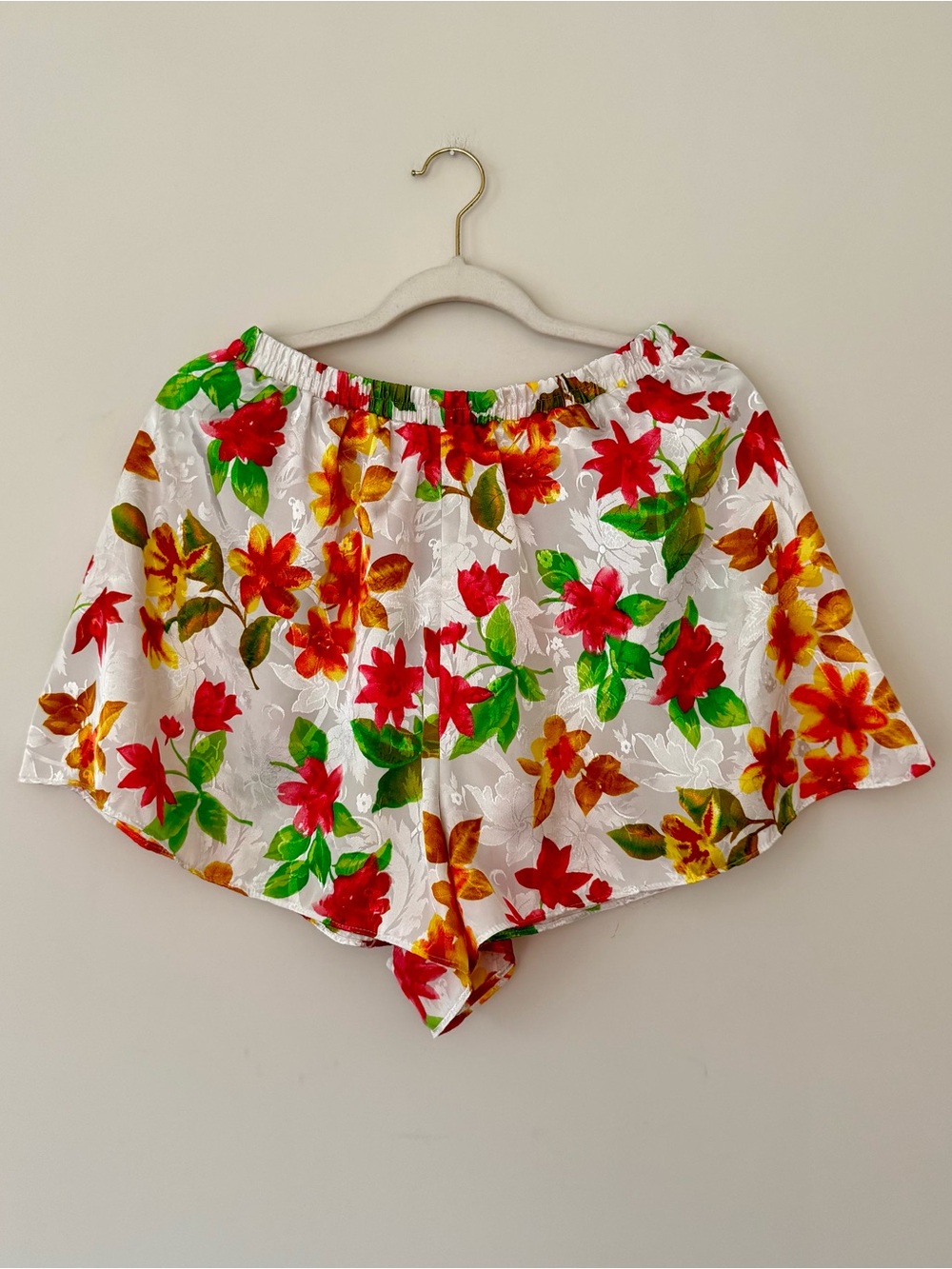 Vintage Victoria’s Secret Gold Label Floral Satin Pajama Shorts, White Multi – L